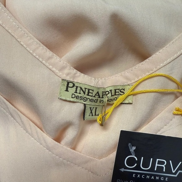 Pineapples Tropical Tank Top And Slit Pants Set - New - Size XL - Picture 3 of 3